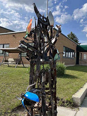 Grass Side Menagerie